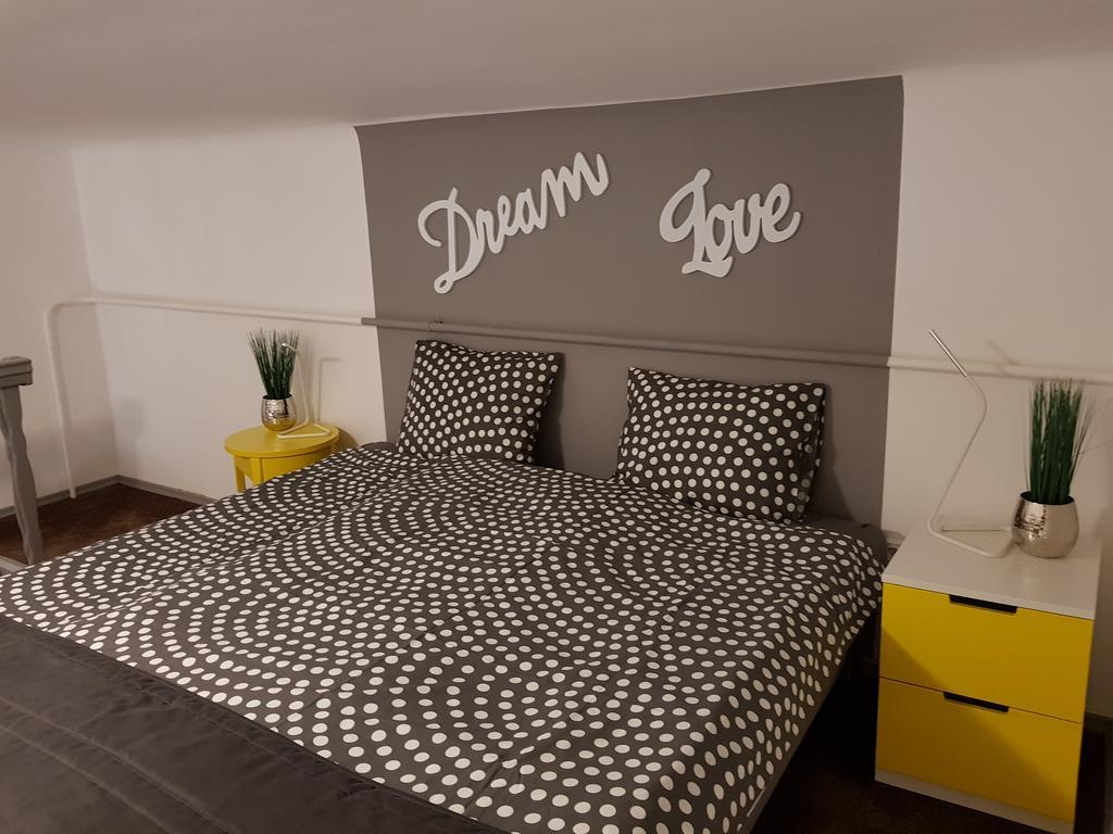 شقة بودابست  في Kst Apartman المظهر الخارجي الصورة