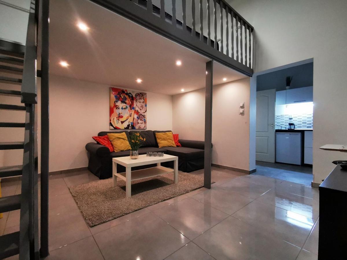 شقة بودابست  في Kst Apartman المظهر الخارجي الصورة