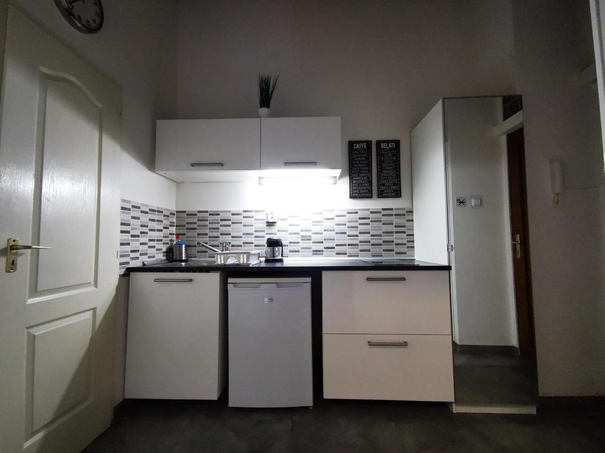 شقة بودابست  في Kst Apartman المظهر الخارجي الصورة
