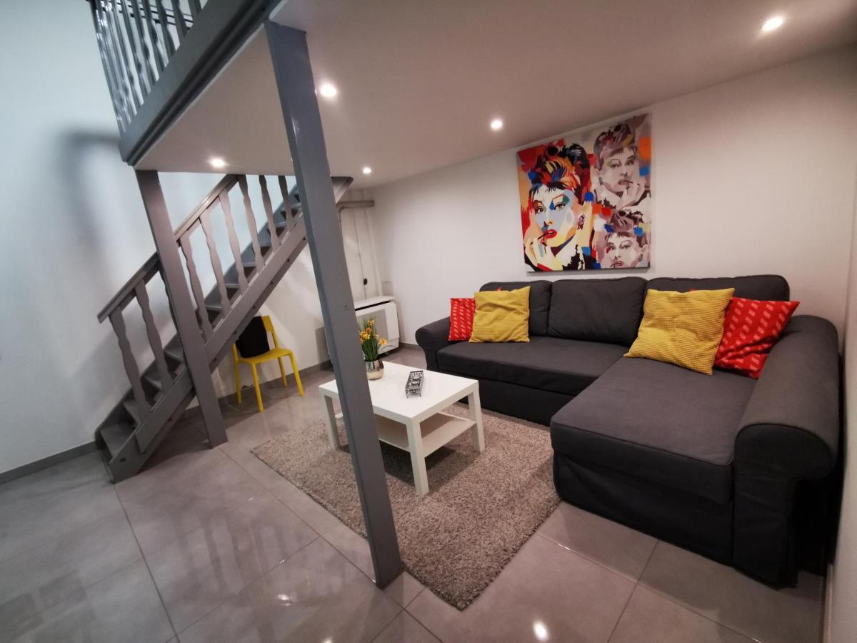 شقة بودابست  في Kst Apartman المظهر الخارجي الصورة